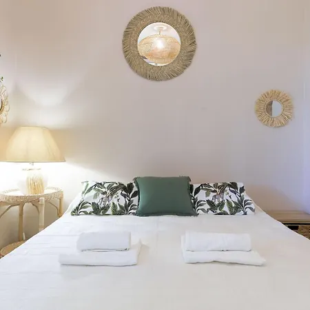 Les Chenes Verts By Halldis 르까네